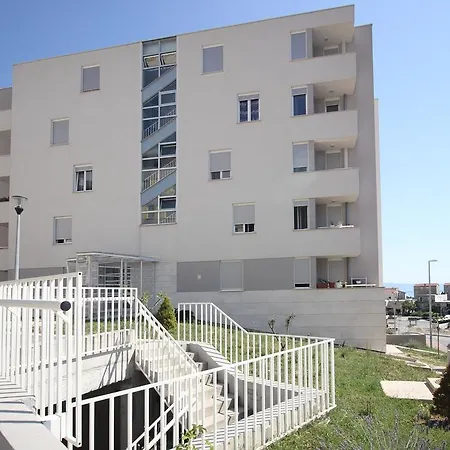 Apartman Vista *